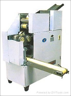 China Automatic Steamed Bun Making Machine 0086 15333820631 for sale