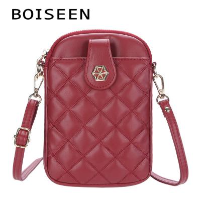 China 2022 fashion new design large capacity coin shoulder bag vertical soft leather women handbags ladies purse mobile phone bag for sale