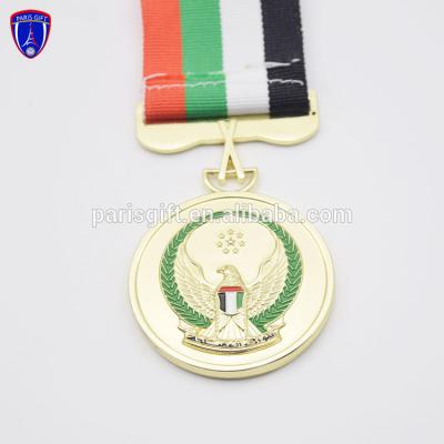 China Souvenir UAE Award Medal Pure Gold Military Medals With Velvet Box for sale