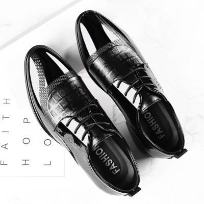 China 2023 High Quality Genuine Leather Hand Made Wedding Anti-slippery Men's Office Business Shoes Lace Up Elegant Men's Oxford Shoes for sale