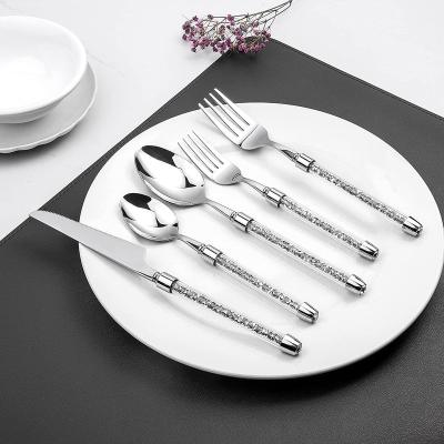 China Modern Silverware Clearly 303 Stainless Steel Flake Spoon and Fork Cutlery Set Diamond Mirror Polished Flatwares Crushed Modern Luxury for sale