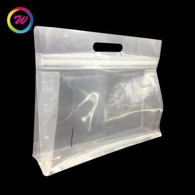 China Flat Bottom Moisture Proof Plastic Clear Bag With Handle for sale