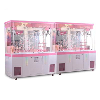 China Attractive Appearance Hot Selling Players Guangzhou Claw Doll Large Toy Picking Up Machine Double 2 Users For Market Entertainment for sale