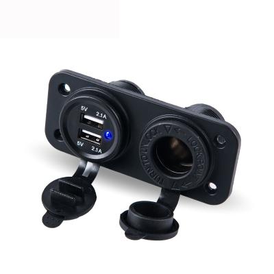 China 2021 Wholesale High Quality Modern Factory Dual USB Car Phone Holder Fast Charger for sale