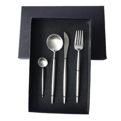 China Fashion Disposable Luxury Commercial Cutlery Set Stainless Steel Portuguese Style For Restaurant Cutlery Gift Set for sale