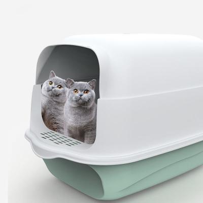 China Sustainable Cat Litter Box Fully Enclosed Cats Toilet With Stabilized Scoop Anti-Splash Pet Feeds for sale