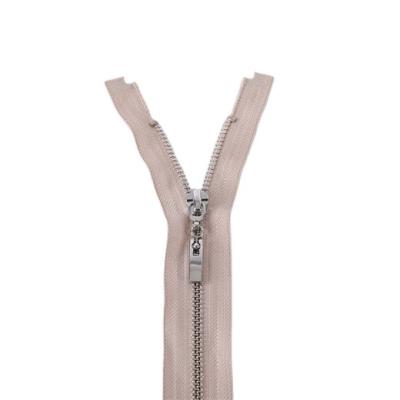 China Other Manufacturer Wholesale Uniquely Designed Wear Resistant Metal Zipper for sale