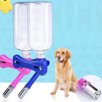 China Waterer USA Patent Viable Dispenser Cage Wire Leakproof Spout Pampers Case Drinker for sale