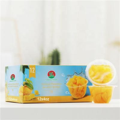 China 4oz fresh fruit cup113g fresh peach in fruit juice in pear juice in snack cup for sale