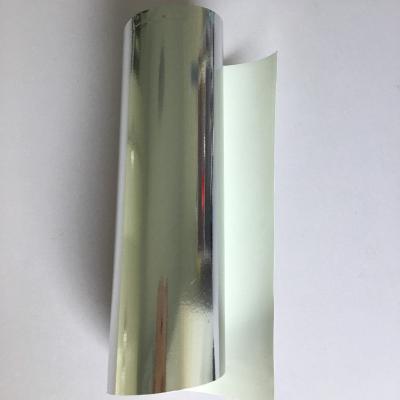 China Opaque Silver And White Color Aluminum Foil Metallized PET PE Laminated Plastic Film Rolls for sale