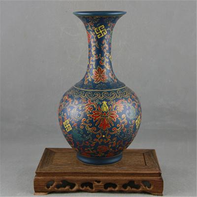 China Traditional Chinese Jingdezhen Antique Handmade Family Mounted Ceramic Dark Blue Vases For Collection for sale