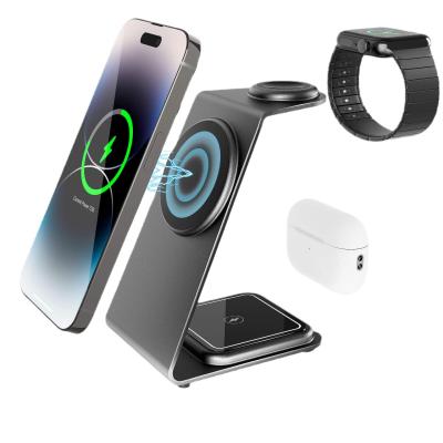 China 15W 10W 7.5W 5W Qi Standard Metal Wireless Charger com cabo USB C e liga de alumínio à venda