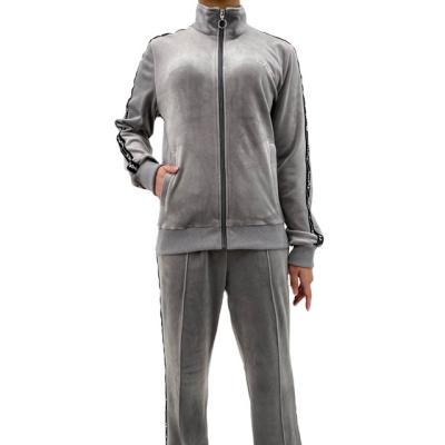 China Wholesale Plus Size Solid Windproof Light Weight Casual Plus Size Women Sportswear Sport Sweat Suit Sweatsuit Set Clothes for sale