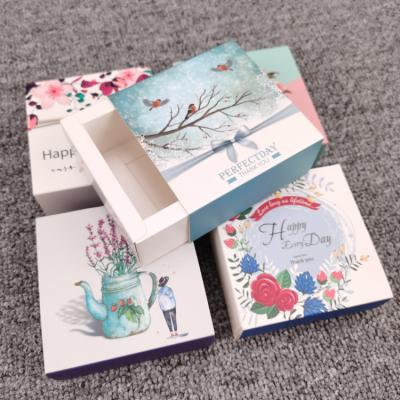 China Recycled Materials Printing Design Slide Drawer Custom Gift Box For Tea en venta