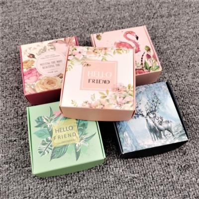 中国 Recycled Materials Customized Printed Small Essential Oil Bottle Storage Box With Suction 販売のため