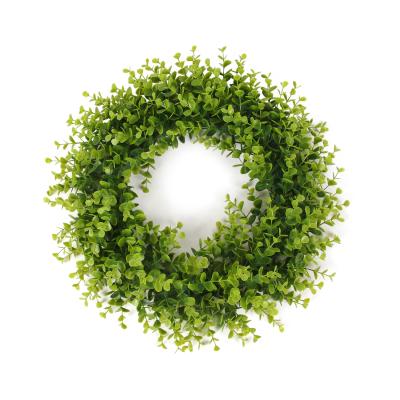 China Home Direct Green Artificial Boxwood Flower Wreath Plant Decotation Natural Door Wreath For Outdoor Decoration for sale