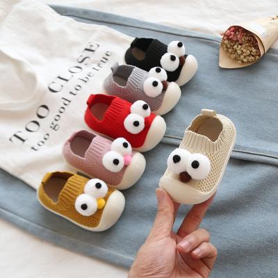 China Cartoon Flat Mesh Design Breathable Slip On Soft Sole Kids Shoes Baby Walking Shoes for sale