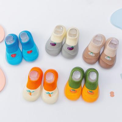 China Cute QUICK DRY Kids Knitted Baby Toddler Sock Shoes Silicone Baby Socks Sock Shoes With Rubber Bottom for sale