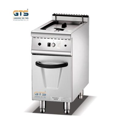 Cina Commercial 21L Potato Chips Chicken Crispy Fryer French Fries Deep Gas Fryer with Cabinet and Italian Regulator High Efficiency in vendita