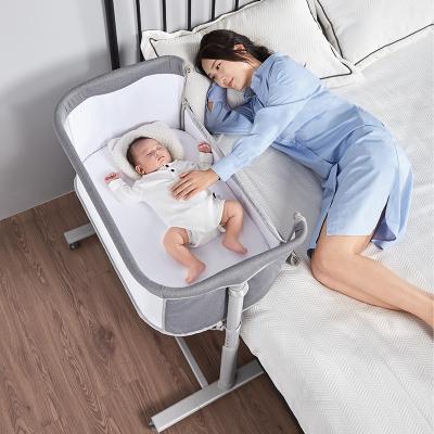 China Flexible Baby Crib Bedside Crib Sleeping Crib Newborn Size Adjustable Kids Bed Side Sleeper for sale