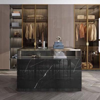 China Solid Wood Modern Wooden Wardrobes Closet Auto Swing Door Lacquer Finish for sale