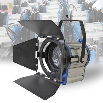 China Industrial Studio Lights COB 1000W Arri Fresnel Spot Light 3200k Halogen Warm White Dimmable Spotlights for sale