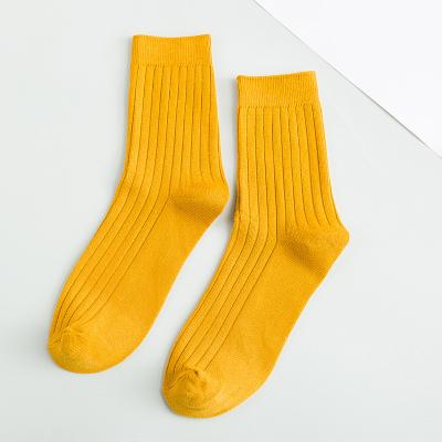 China 2021 Hot Sale QUICK DRY Cotton Men's Casual Socks Solid Color Breathable Crew Socks Men for sale