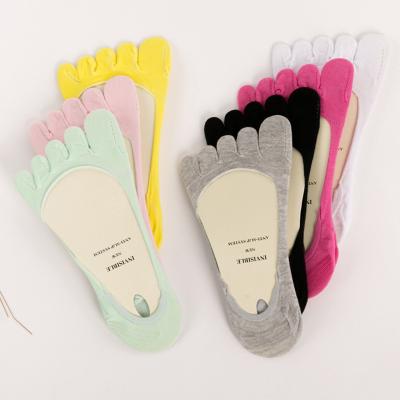 China Solid Color QUICK DRY Stockings Cut Five Toe Socks Sporty Female Invisible Comfortable Comfortable Non Slip Women No Show Socks for sale