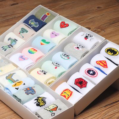 China QUICK DRY high quality cotton plain colors newborn baby ribbed socks in box for sale