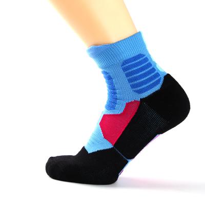 China Wholesale Custom Antibacterial Ankle Sports Socks Sports Men for sale