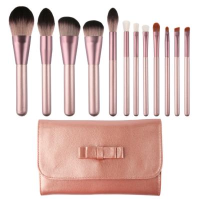 China Angular Blush New Rose Gold Silk Small Grape Cosmetic Brush Suitable Beauty Makeup Tools 12PCS Makeup Set Brushes for sale