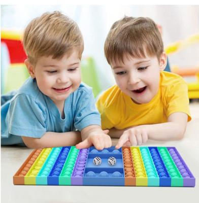 China Toy Games Special Needs Stress Reliever Reusable Custom Chess Board Toys For Parent Kid Time Busy Person Sensory Toy for sale