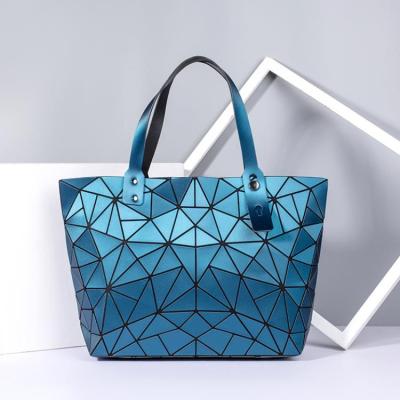 China Fashion Geometric Matte Lattice Shiny Purses PU Leather Women Handbag for sale