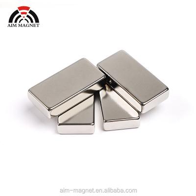 China Industrial neodymium n52 rectangular magnet rare earth magnet strong magnet for sale