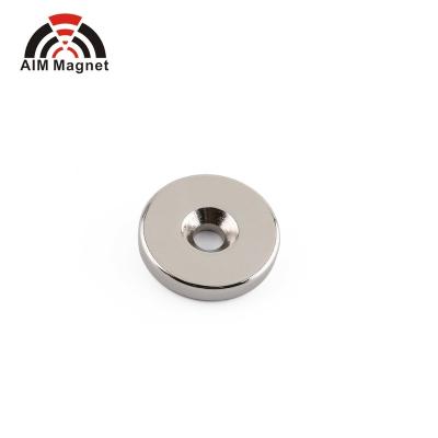 China Industrial Magnet Magnets N52 Neodymium Disc Magnet With Hole for sale