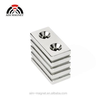 China industrial magnet neodimio magnet block neodymium magnet n52 with countersunk hole for sale