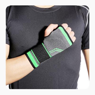 China New Design Good Adjustable Weightlifting Elastic Gym Wrist Wraps Sleeve Support with Strap for Tennis Sports Gym Fitness Wrist Brace for sale