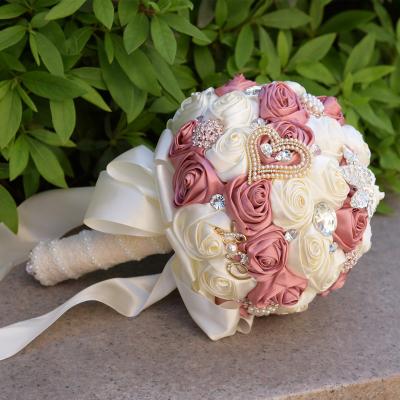 China Wedding Decoration Hot Sales Wedding Decoration Corsage For Party Bride Bouquet Beautiful Giant Roses Artificial Flowers for sale