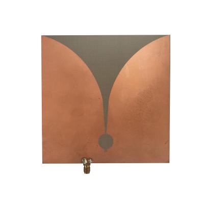 Cina UWB PCB Antenna di direzione esterna 600MHz-10GHz 9dBi 120x120x1 in vendita