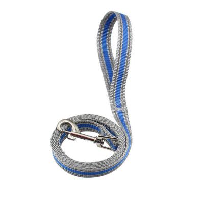 China Amazon Hot Selling Polyester Custom Medium Training Cat Leash Small For Dog Rope Leash for sale