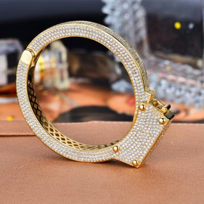 China Custom Silver Copper Inlaid Zircon Style Hip Hop Jewelry Couples Punk Bracelet CLASSIC K Gold Personality Handcuff Bracelet for sale