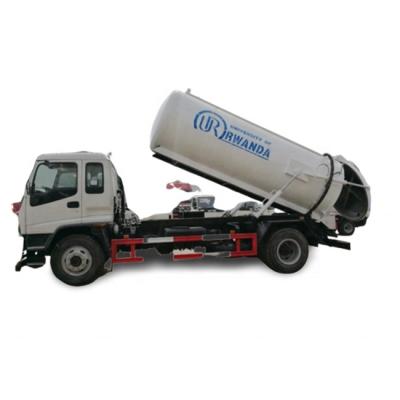 China High Quality 10000l Vehicle Sewage Sucker Toilet Vehicle Carbon Steel ISUZ-U Fecal Mud Suction Truck Manufacturer for sale