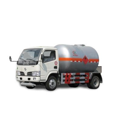 China Q345R carbon steel CLW 5.5CBM mobile mini dispenser lpg filling gas tank truck for Nigeria for sale