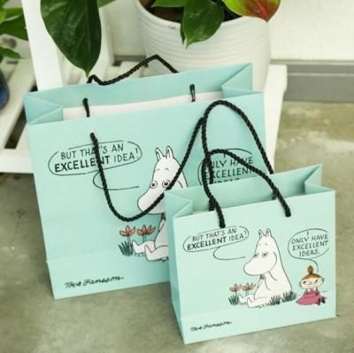 China Full Color Laminated Sturdy Pretty Shopping Paper Bags Sustainable Hot Stamping for sale