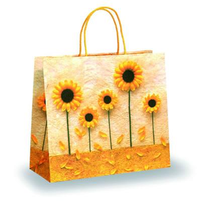 China Sunflower Eco Friendly Gift Paper Bags Screen Printing Surface Handling for sale