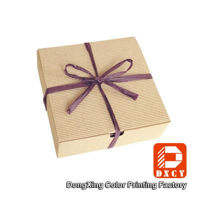 China Biodegradable Corrugated Cardboard Boxes , Delicate Ribbon Tie Chocolate Packaging Boxes for sale