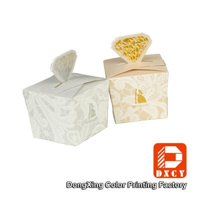 China Folding Custom Printed Packaging Boxes , Delicate Cute Chocolate Gift Boxes Packaging for sale