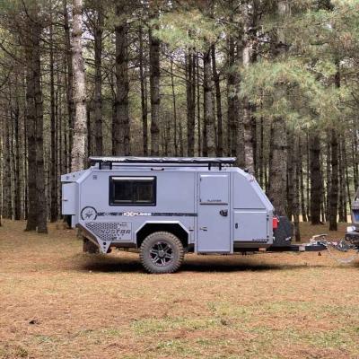 Chine Aventurier NJSTAR EXPLORER Caravane hybride pour la vie en plein air Camper en famille à vendre