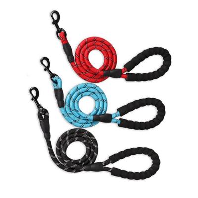 China Thoughtful Pet Collars Polyester Training Leashes Pet Rope Collar Dog Leads Dog Leashes Manufacturer Pet Supplier for sale