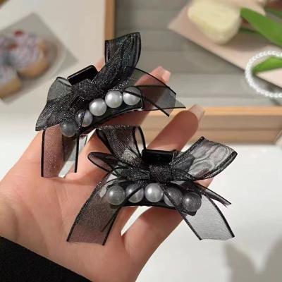 China Decoration Butterfly Hair Clips Woman Hairpins Styling Holding Tools bangsgrab clip Hair Accessories for sale